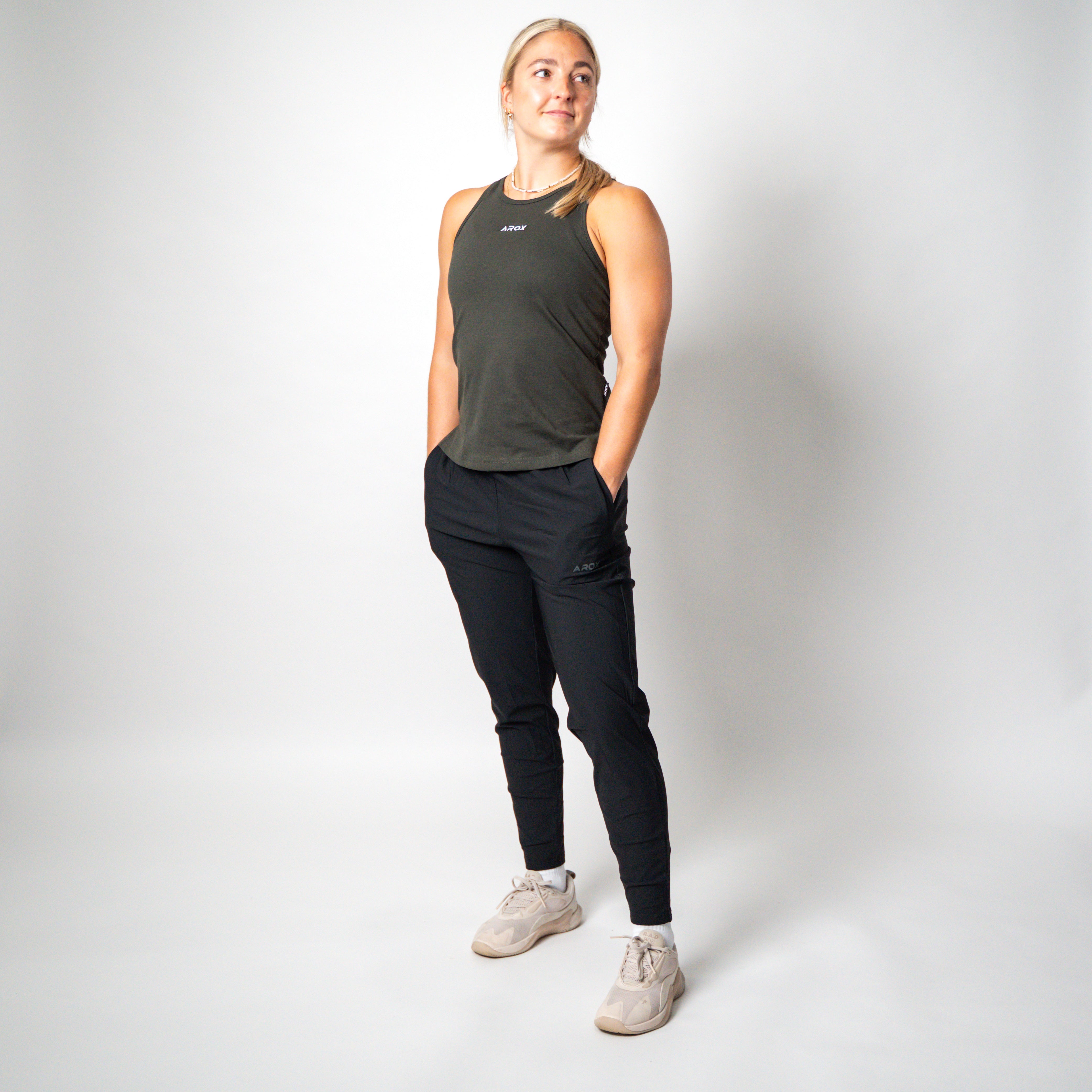 Unisex performance pants