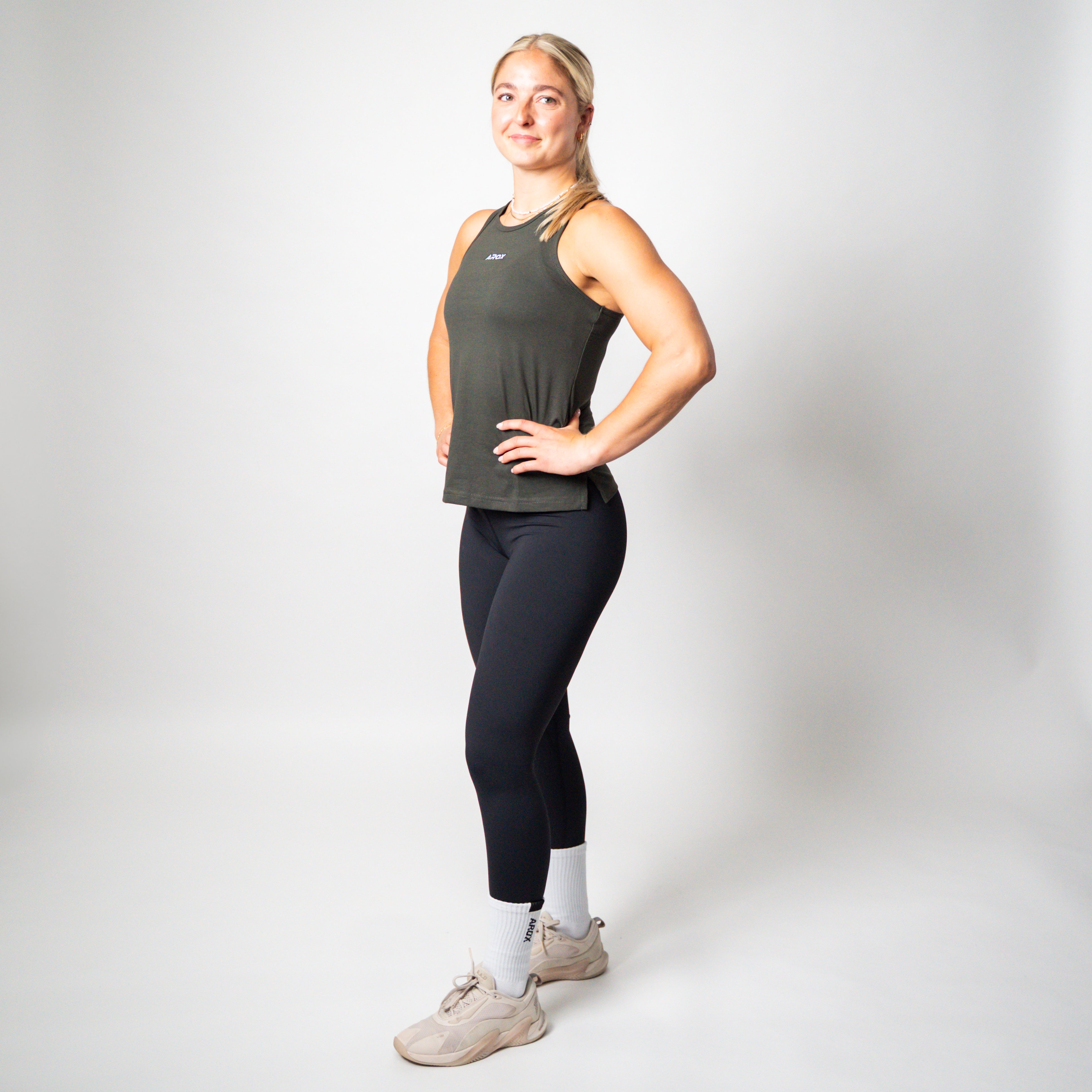 SportsTech women long top (Ranger green)